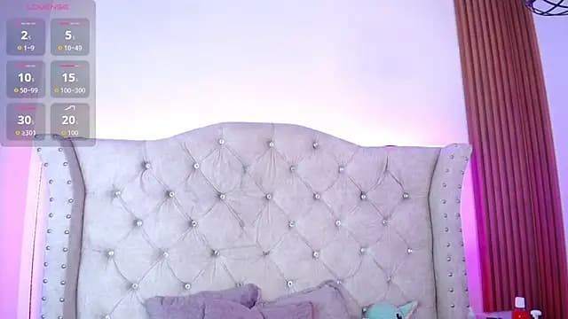 Violet_Collins1 live cam