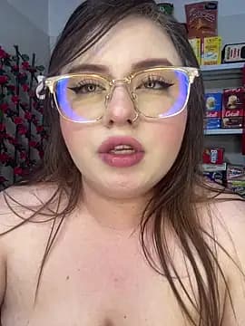 kitty__pinnk live cam