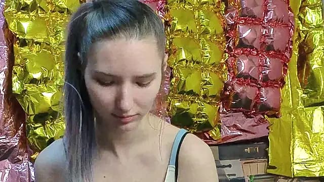 _kikiclark__ live cam