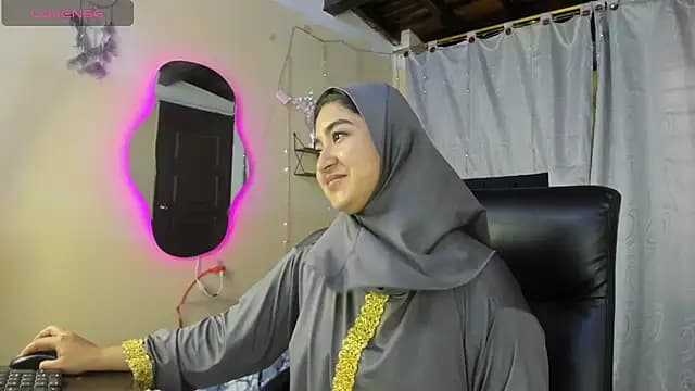 SamiraAwada live cam