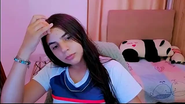 _elenna live cam