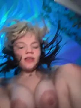 Cutiepiespanks live cam