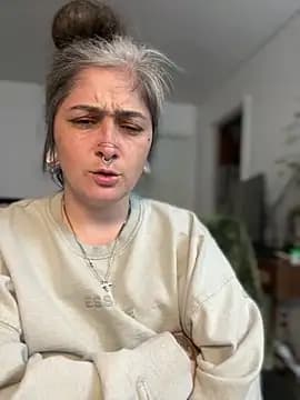 Alix_Valentine live cam