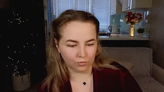 Mira_Mermayd live cam