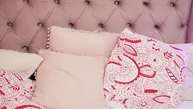 JenniferLovve live cam