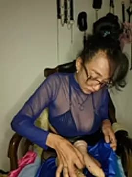 AmelieMartinez live cam