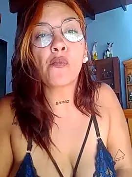 kuramaqueen live cam