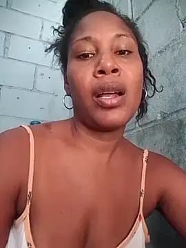 Ivanna_Sexually live cam on Stripchat