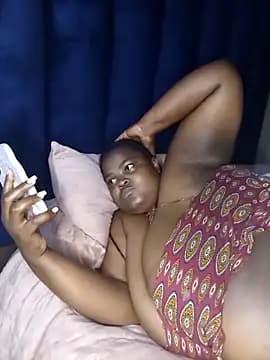 Chubbymommy201 live cam