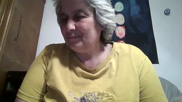 ExquisiteMature live cam