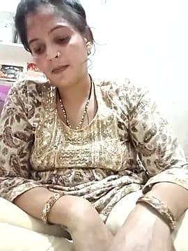 Mohni_love live cam