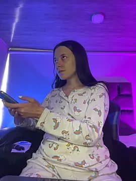 Isabella_21x live cam
