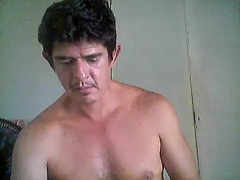 Marobronco live cam on Stripchat