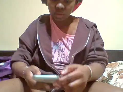 melaninebony2 live cam