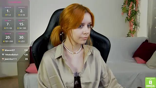 Rachel_lips live cam