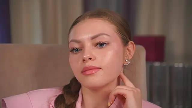 TamalaPetrone live cam