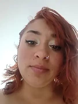 Mariana-94 live cam on Stripchat