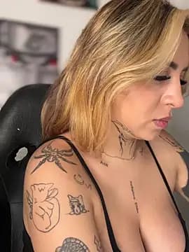 CarolQueen1_ live cam