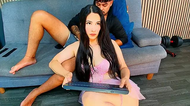 DaveandLuna live cam on Stripchat