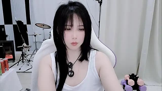 Evangelin-e live cam