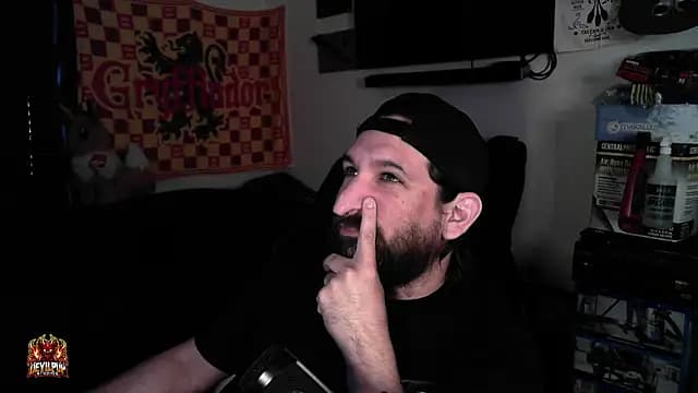 DevilPup75_ live cam