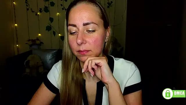 Alicewonderrmiss live cam