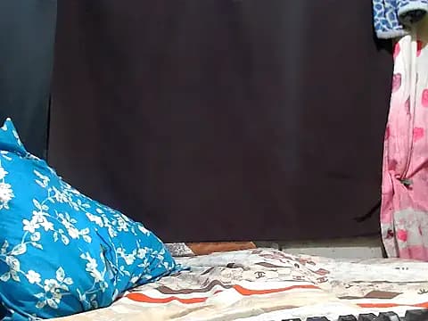 AwesomeMistress_Bigcock live cam