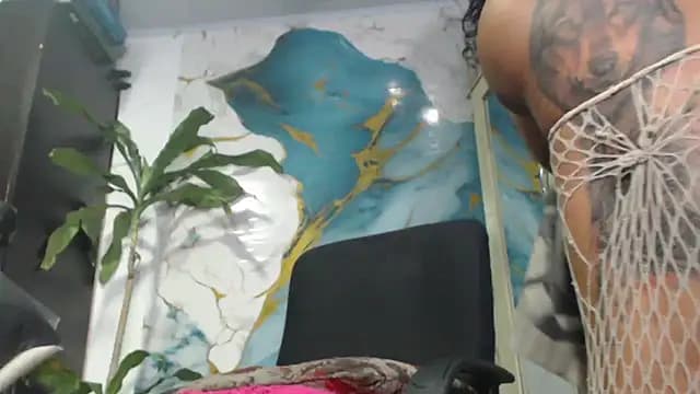 Gaby-sexy live cam on Stripchat