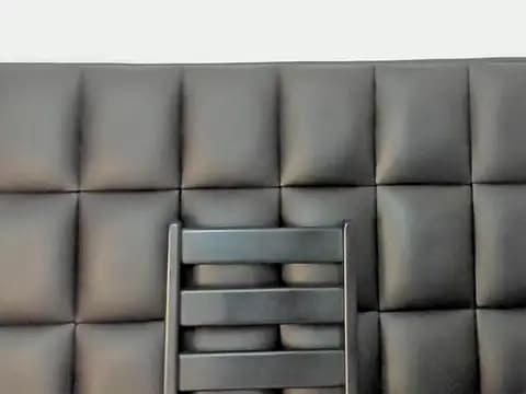 benjamincol live cam on Stripchat