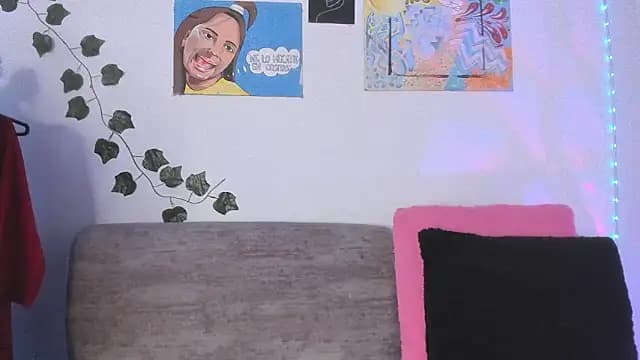 ElectraaJoness live cam