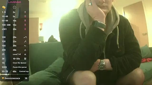 Ava-Maxie live cam on Stripchat