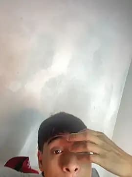 hot_boy_04 live cam on Stripchat