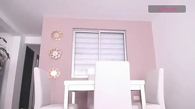 TinaPortman live cam