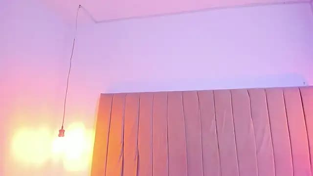 karina_foxi live cam on Stripchat