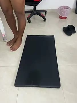 Destrozador415 live cam on Stripchat