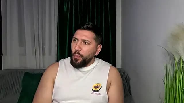 Gold_Alpha_Boy live cam