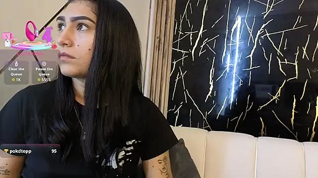 Julianas_pm live cam