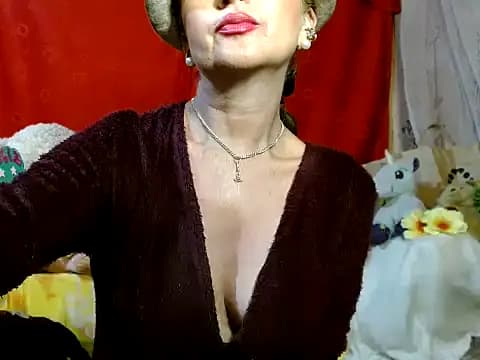 hottieperla live cam