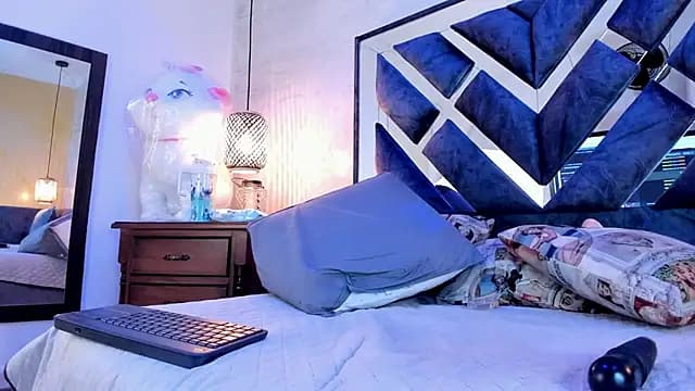 annie_vega17_ live cam