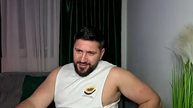 Gold_Alpha_Boy live cam on Stripchat