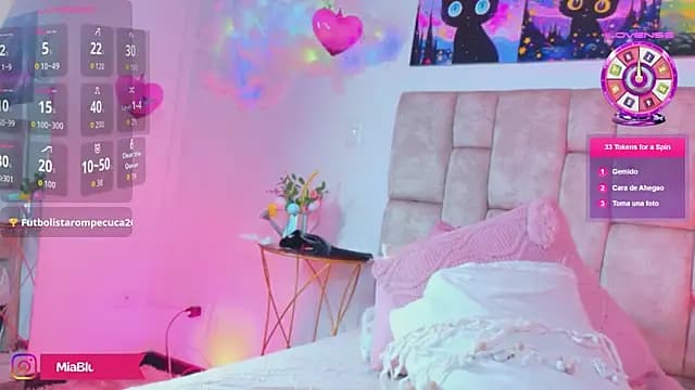 MiiaBlumm_ live cam