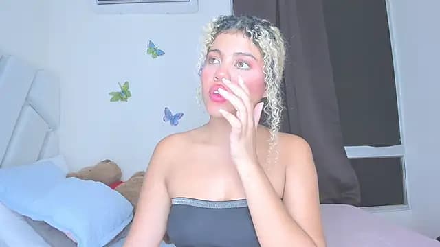 sofiacastillo01 live cam