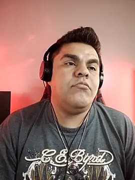 perversus12 live cam