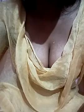 kaviyaponnu0987 live cam