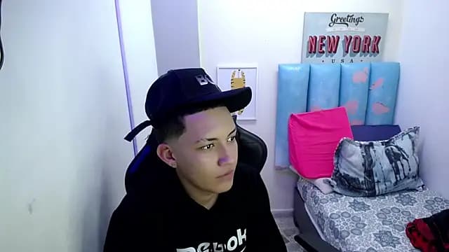 Street_poemm_ live cam