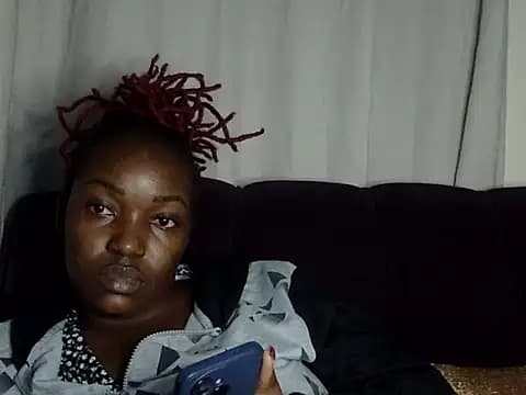 Sexy-suzy live cam on Stripchat