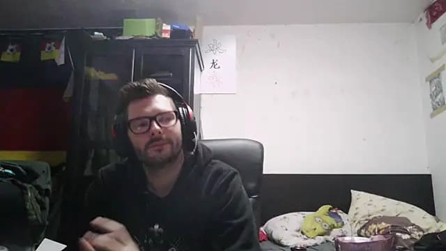 Die-geile-Sau live cam on Stripchat