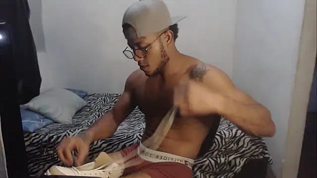 grandominantex1 live cam