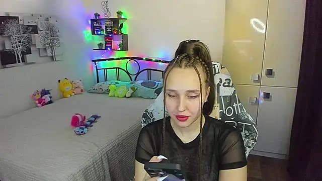 CrazyBitchInLace live cam