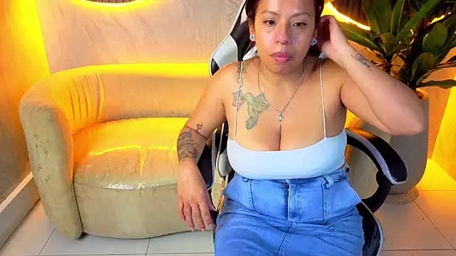 valerytp live cam on Stripchat